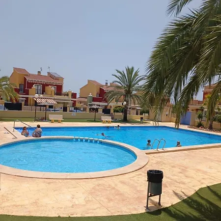 Delfin Apartment *